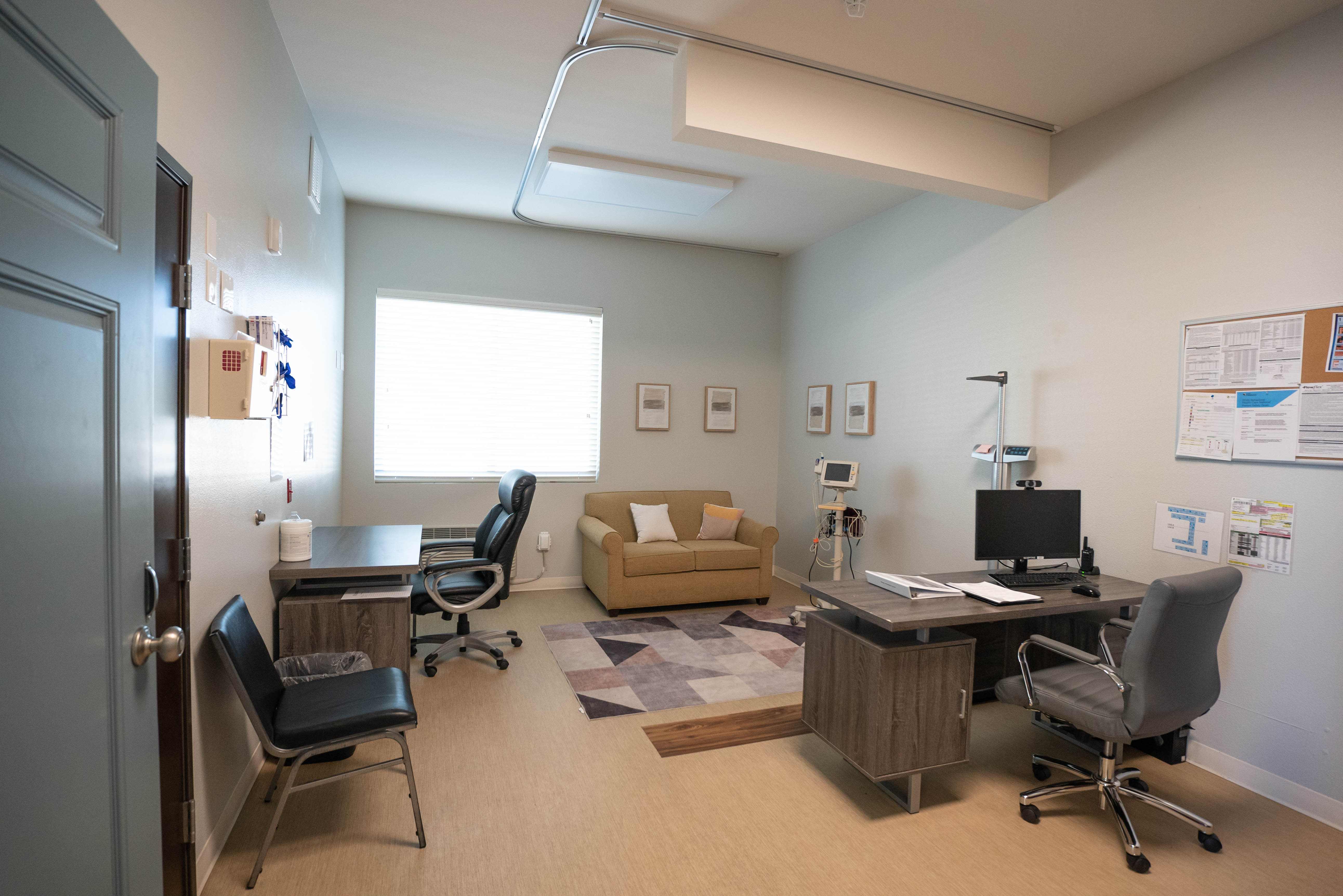 Silver State medical office with dual desks